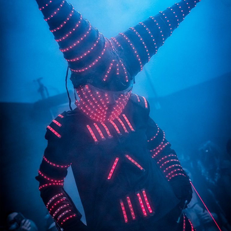 Tuntenball 2020: Laser-Veranstaltung nach Mitternacht.